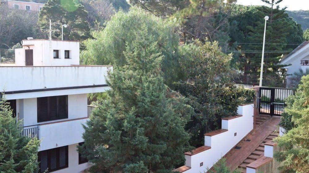 Rodia Holidays Messina Eksteriør billede